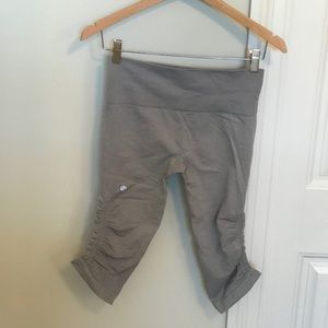 LuluLemon seamless crop leggings
